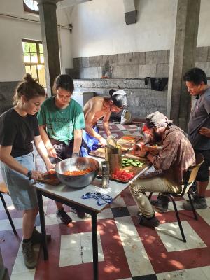 Volunteers preparing a sustainable and ecofriendly meal Photo