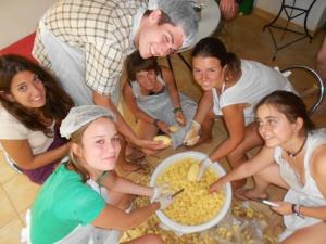 This is a photo of volunteers that work in the kitchen. Photo